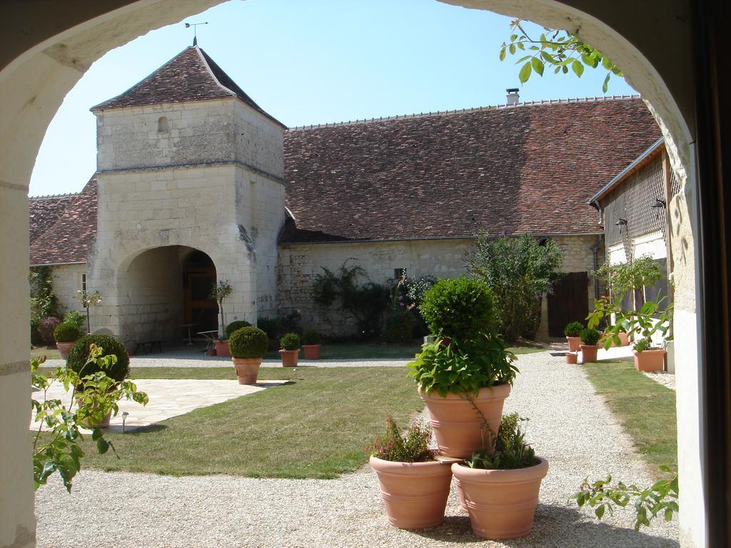 Manoir De La Rousselliere Loches Exterior photo